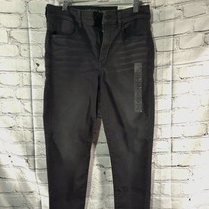 AMERICAN EAGLE OUTFITTERS NWT SIZE 6 SUPER SKINNY